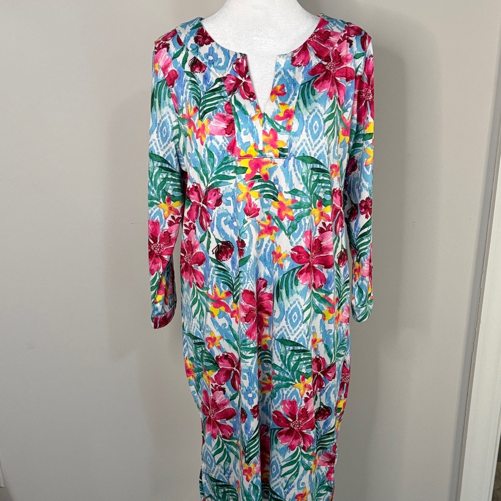 Floral V-Neck Long Sleeve Shift Dress in Pink and Blue - Picture 2 of 3